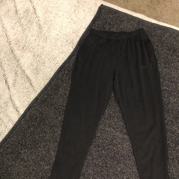 NWT men’s Nike pants